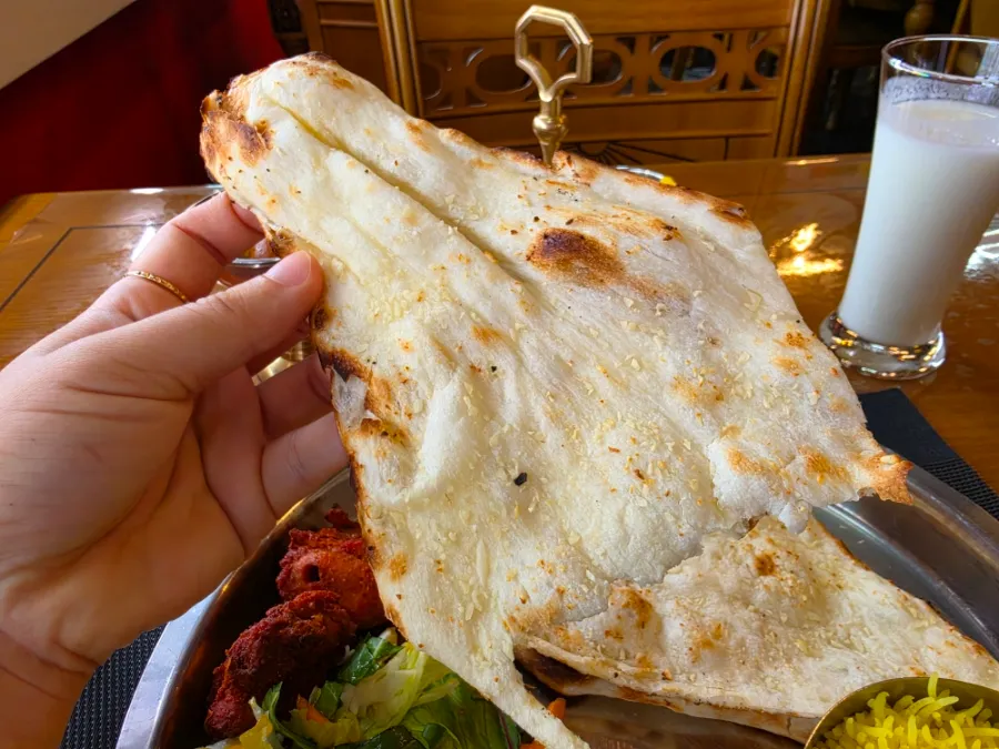 Garlic naan at an Indian restaurant in Seoul