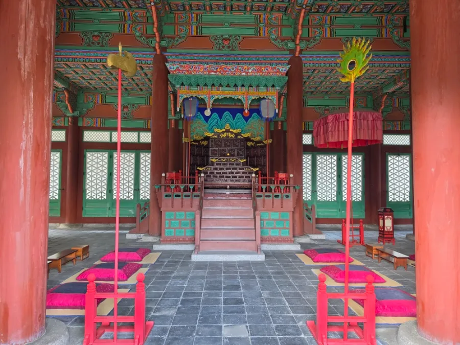 Royal throne inside Sungjeongjeon Hall at Gyeonghuigung Palace