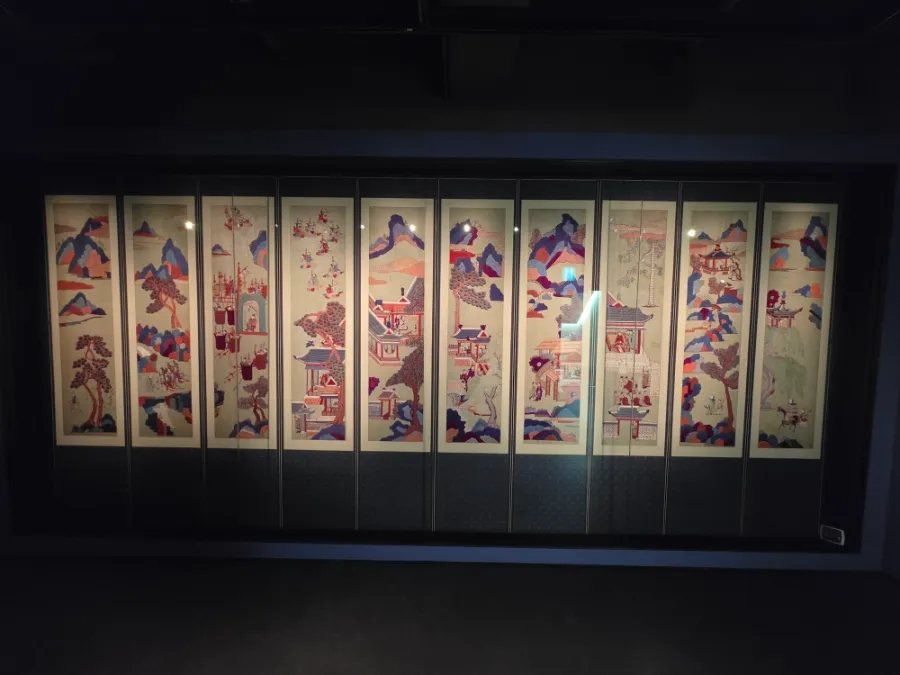 Traditional Korean embroidered folding screen at Seoul Museum of Craft Art