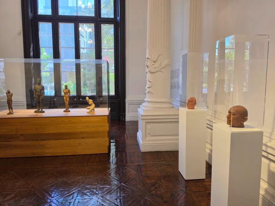 Kwon Jin Kyu sculptures at Nam-Seoul Museum of Art